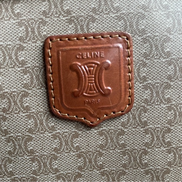 Celine Crossbody Bag - Picture 5 of 14